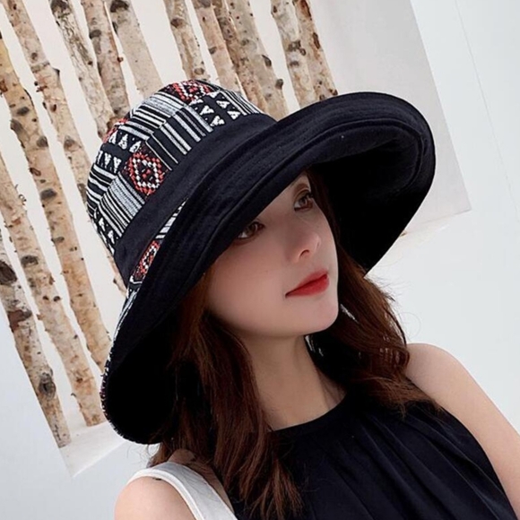 đź’—IN STOCKđź’—Black/Patterned Reversible Sun HAT. - Picture 3 of 5